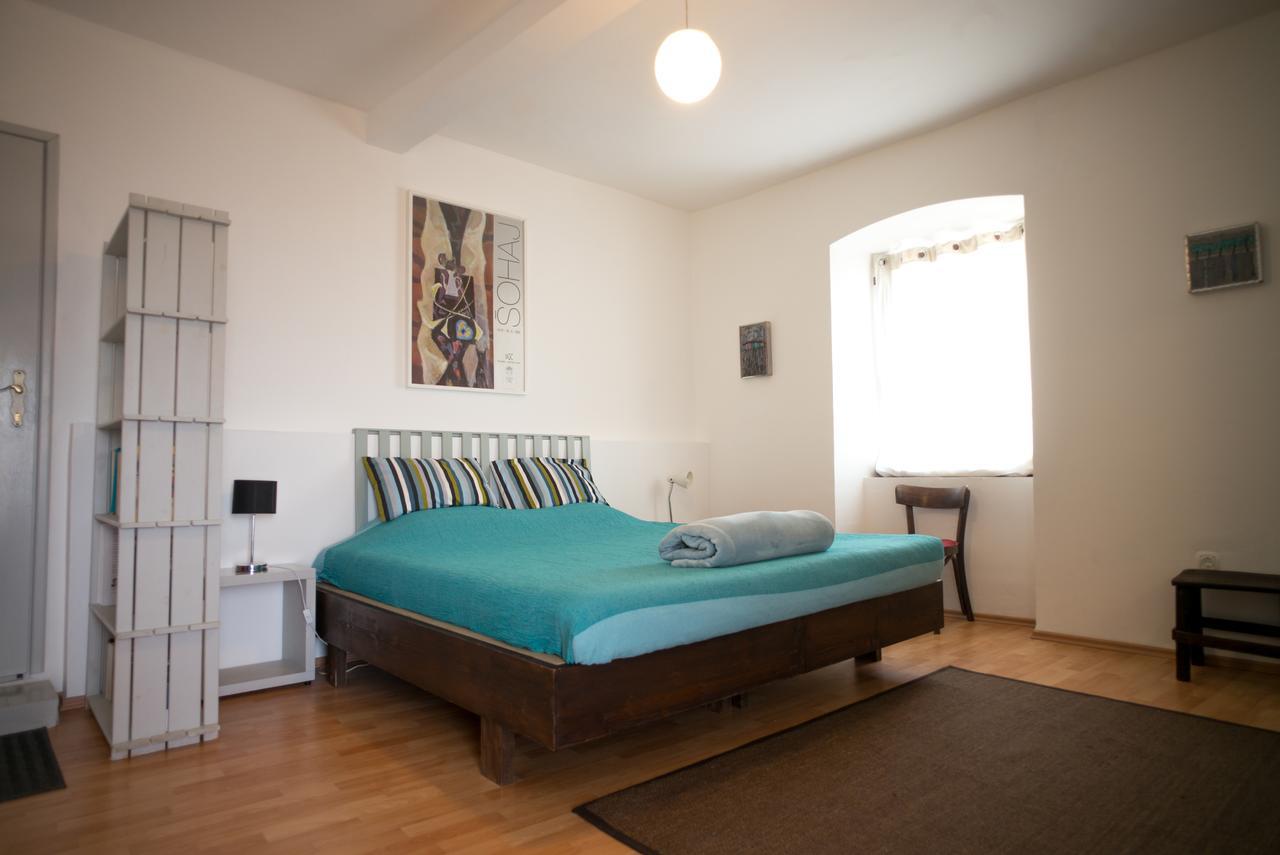 Loggia Motovun Apartment ภายนอก รูปภาพ
